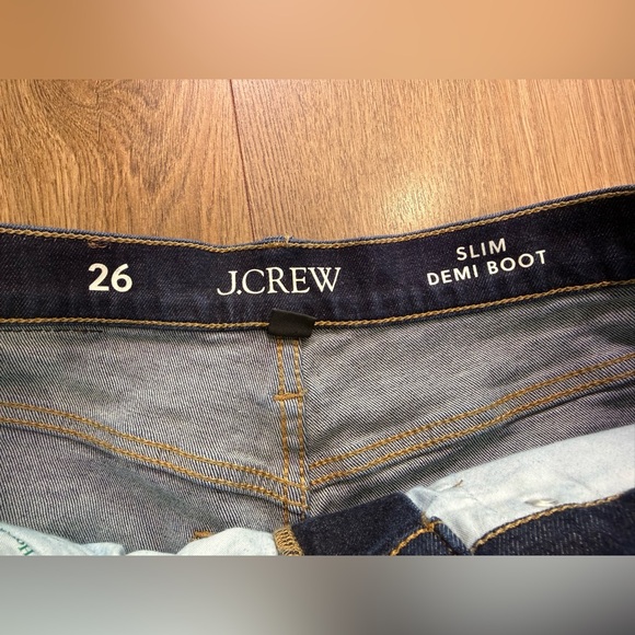 J. Crew Slim Demi Boot Jean In Dark Rinse Wash Size 26 - Picture 8 of 11